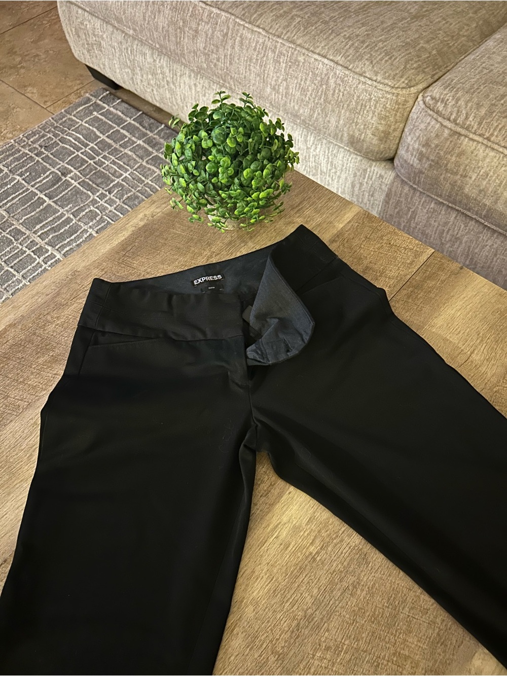 Express women’s Black Dress Pants with Stretch Waistband